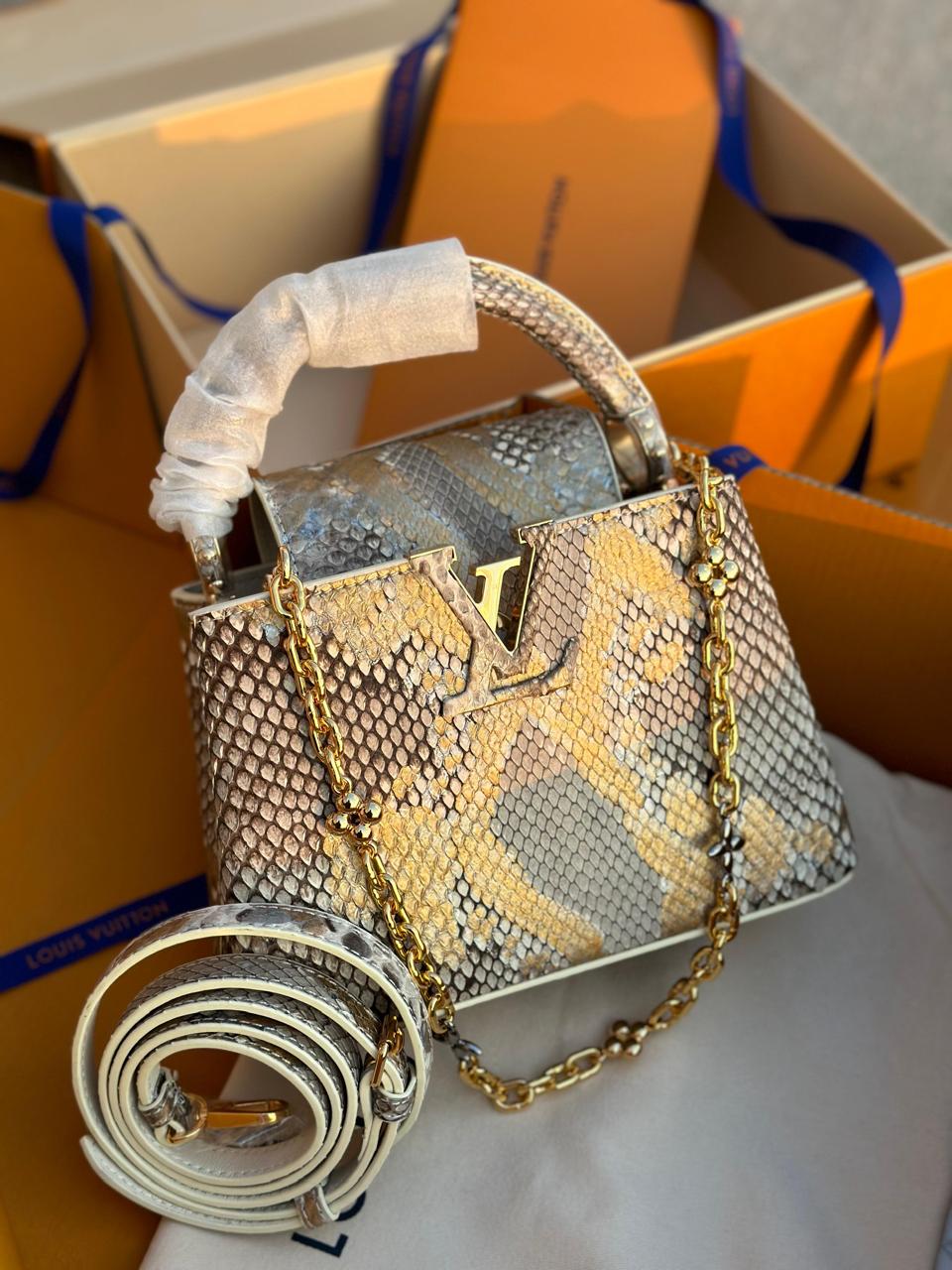 Ladies Lv bags Lilly Onlines