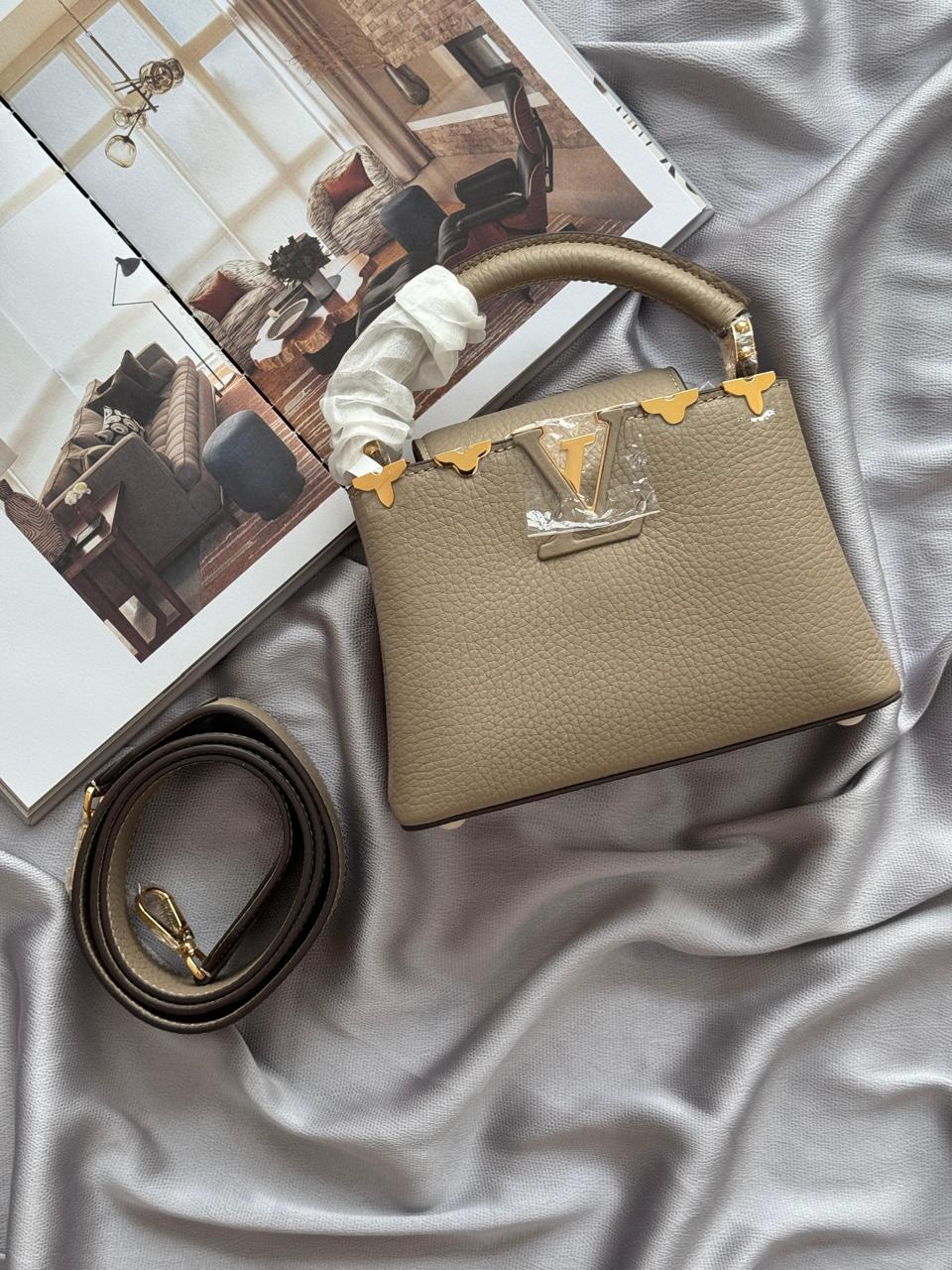 Ladies Lv bags Lilly Onlines