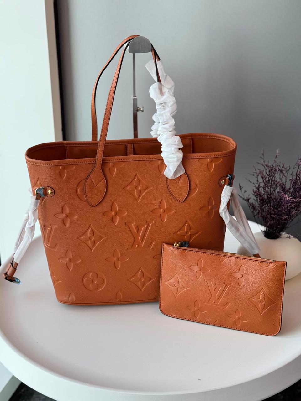 Ladies Lv bags Lilly Onlines