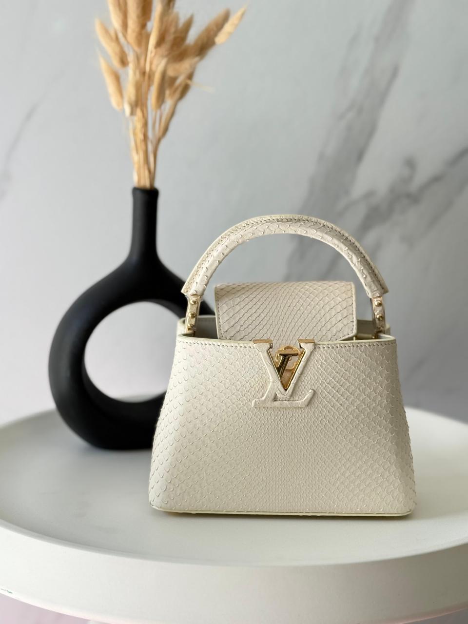 Ladies Lv bags Lilly Onlines
