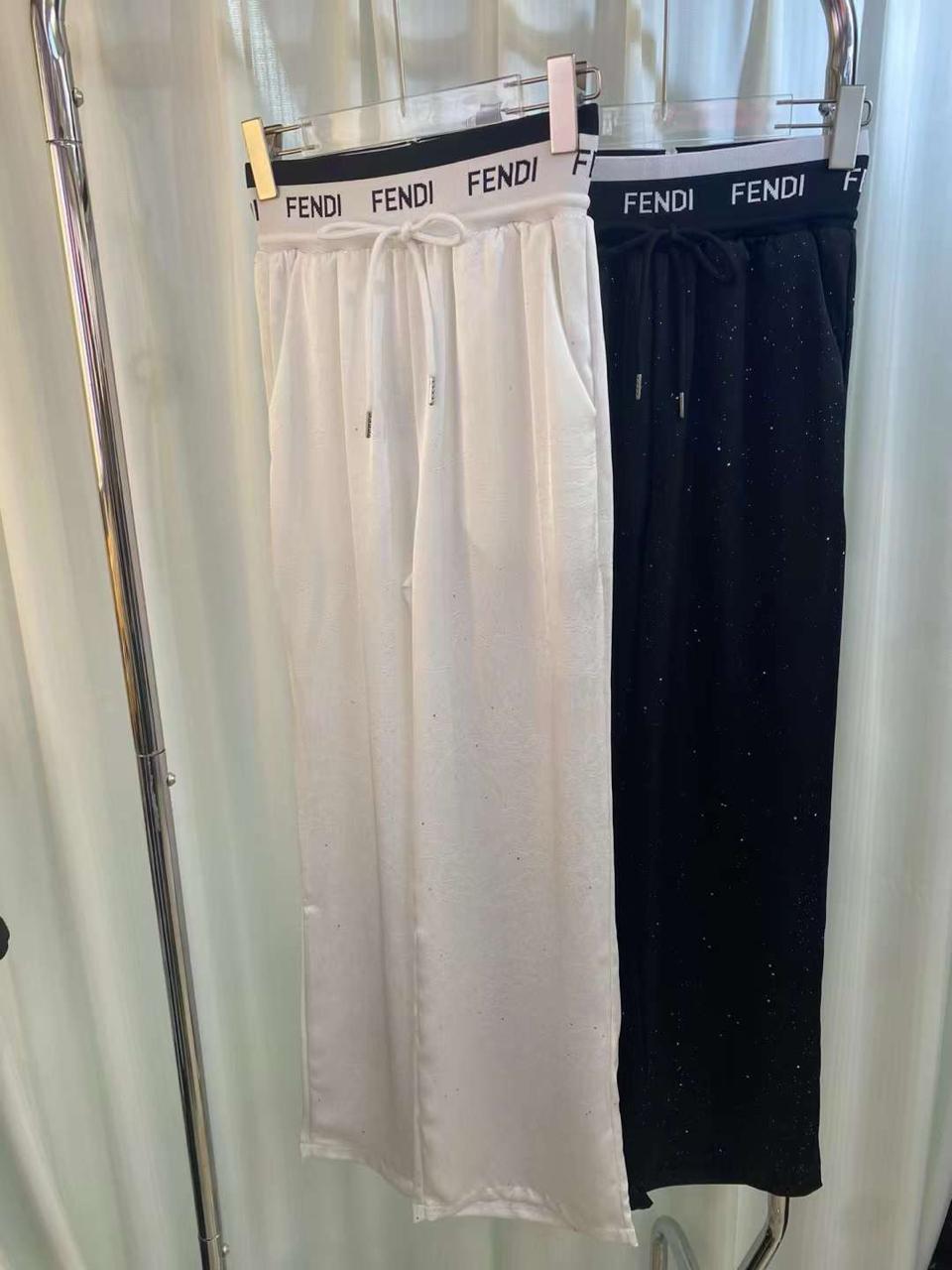 Ladies pants & shorts Lilly Onlines