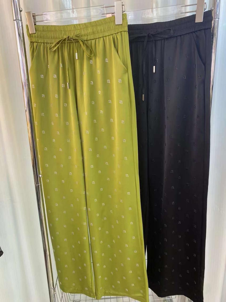 Ladies pants & shorts Lilly Onlines