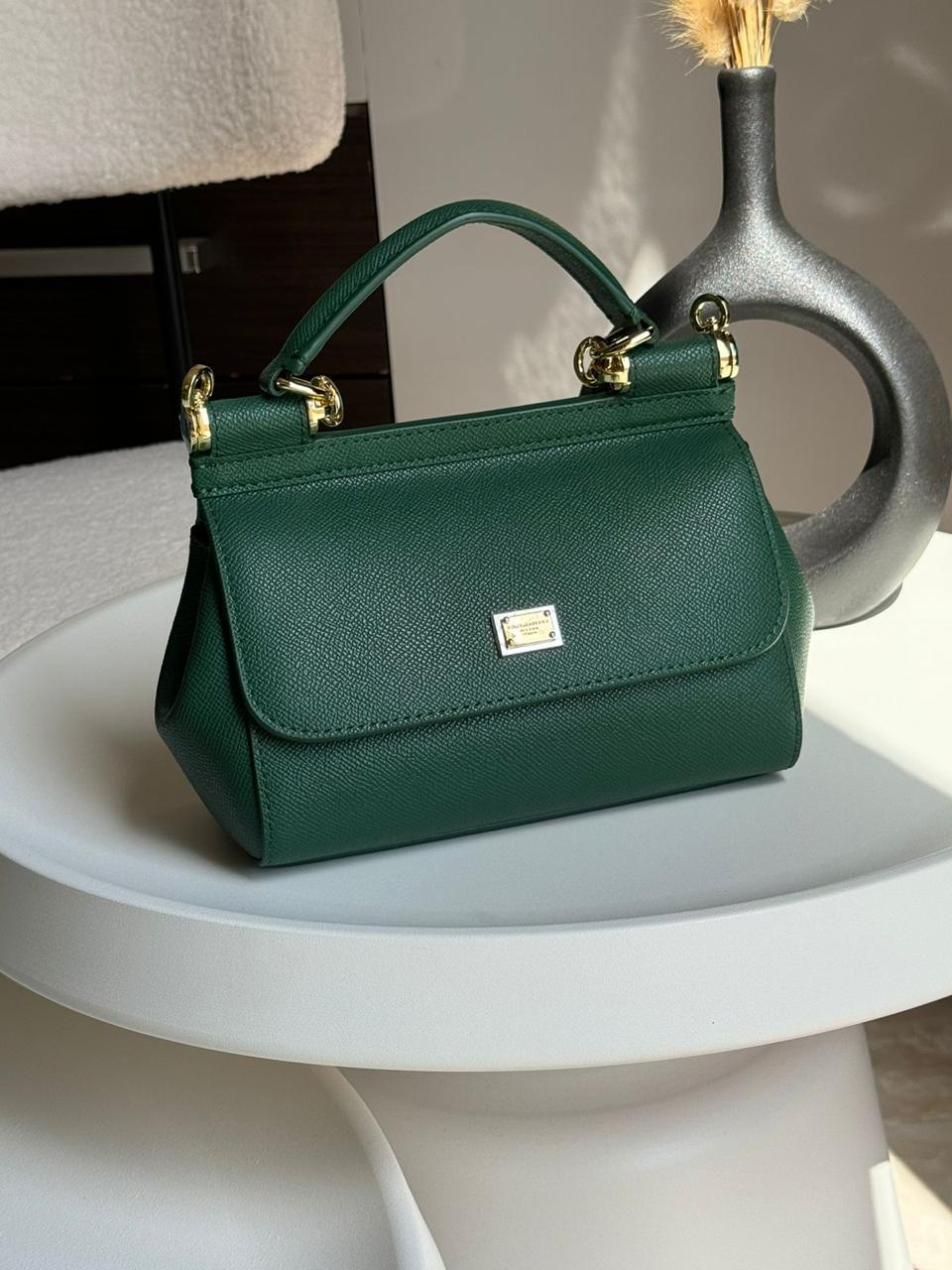 Ladies D&G bags Lilly Onlines