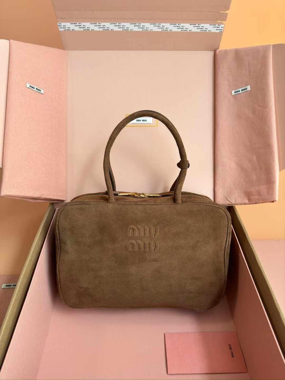 Ladies Miu Miu bags Lilly Onlines