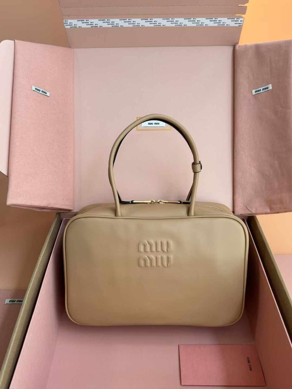 Ladies Miu Miu bags Lilly Onlines