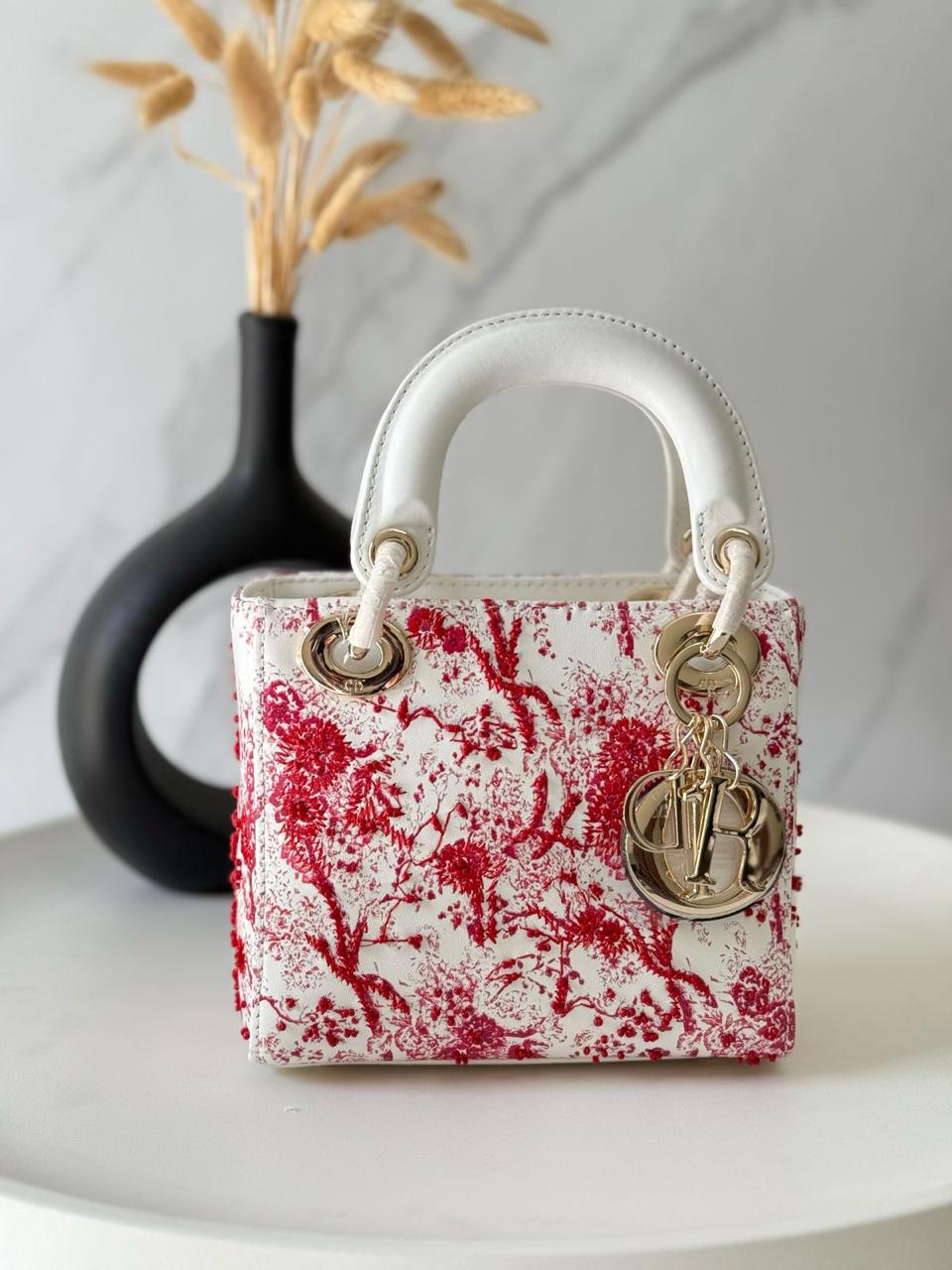 Ladies Dior bags Lilly Onlines