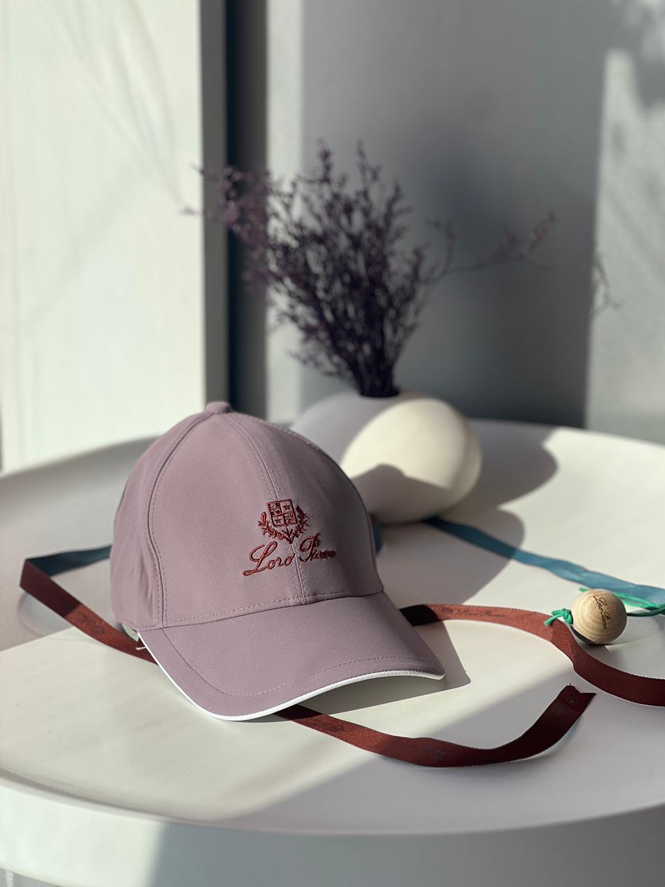 Men caps Lilly Onlines