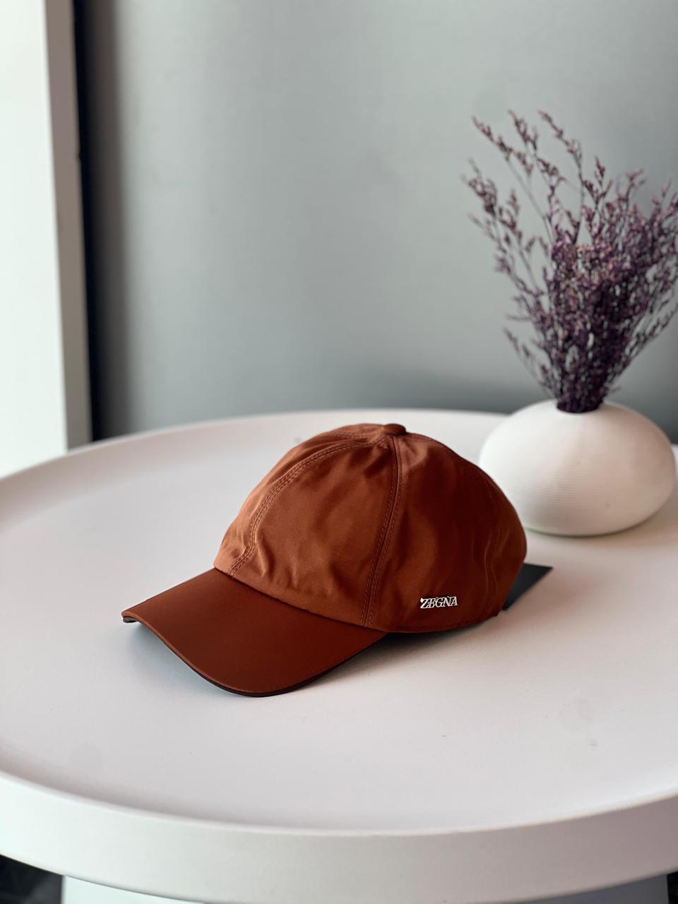 Men caps Lilly Onlines