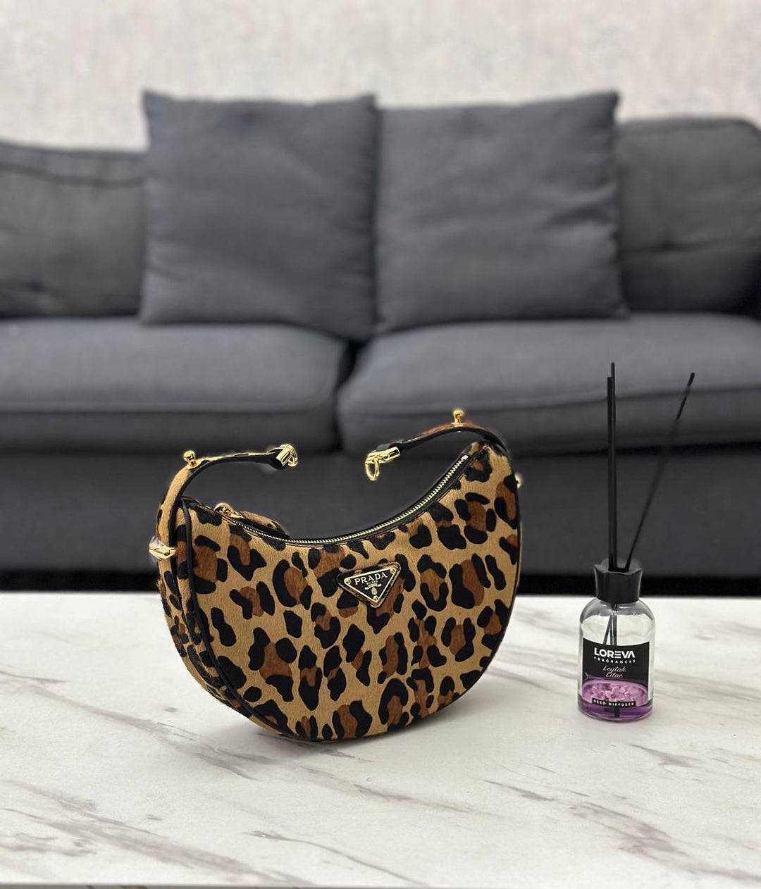 Ladies Prada bags Lilly Onlines