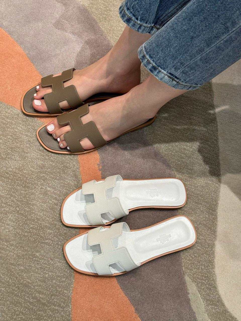 Ladies Hermes flats Lilly Onlines