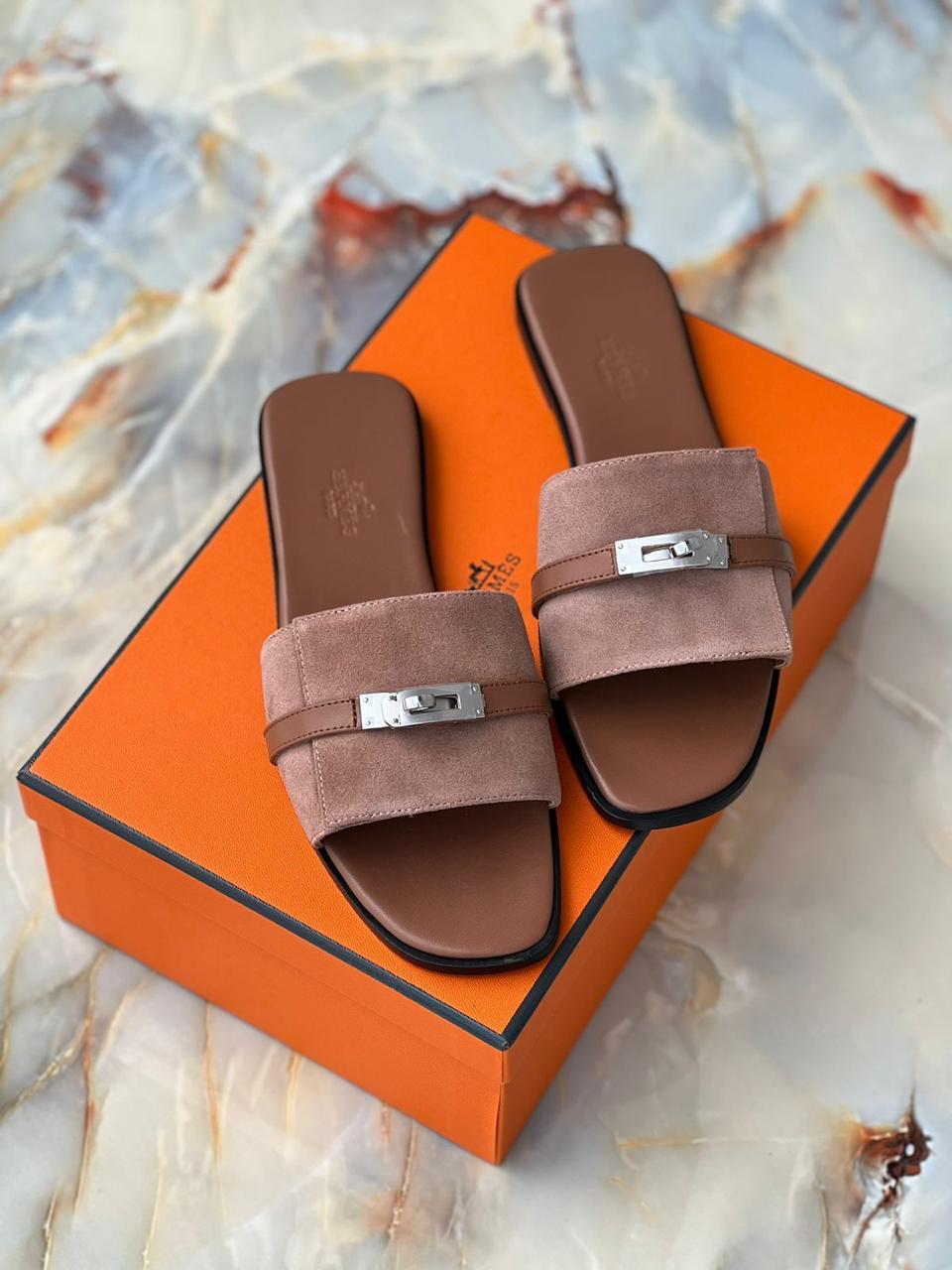 Ladies Hermes flats Lilly Onlines