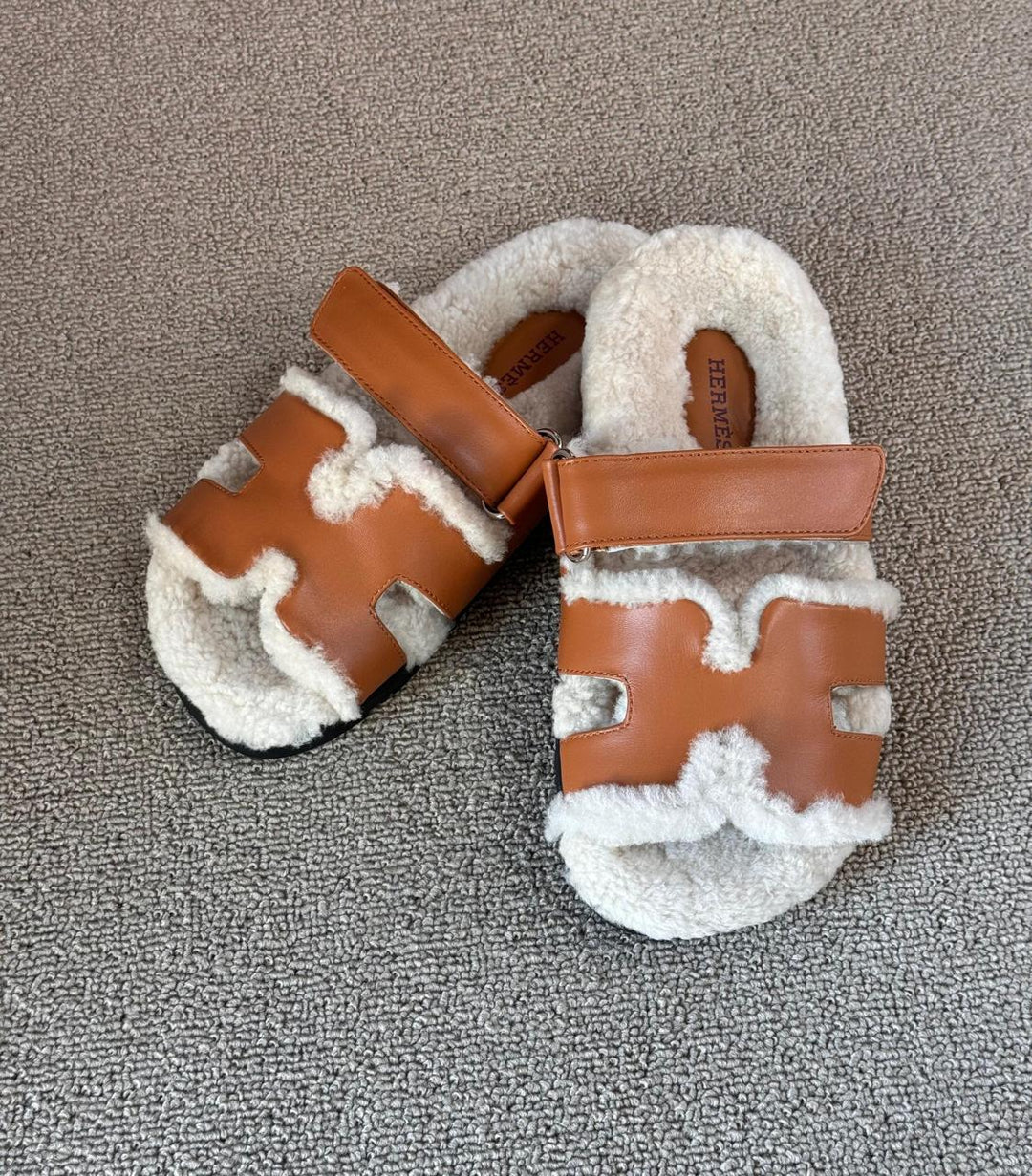 Ladies Hermes flats Lilly Onlines