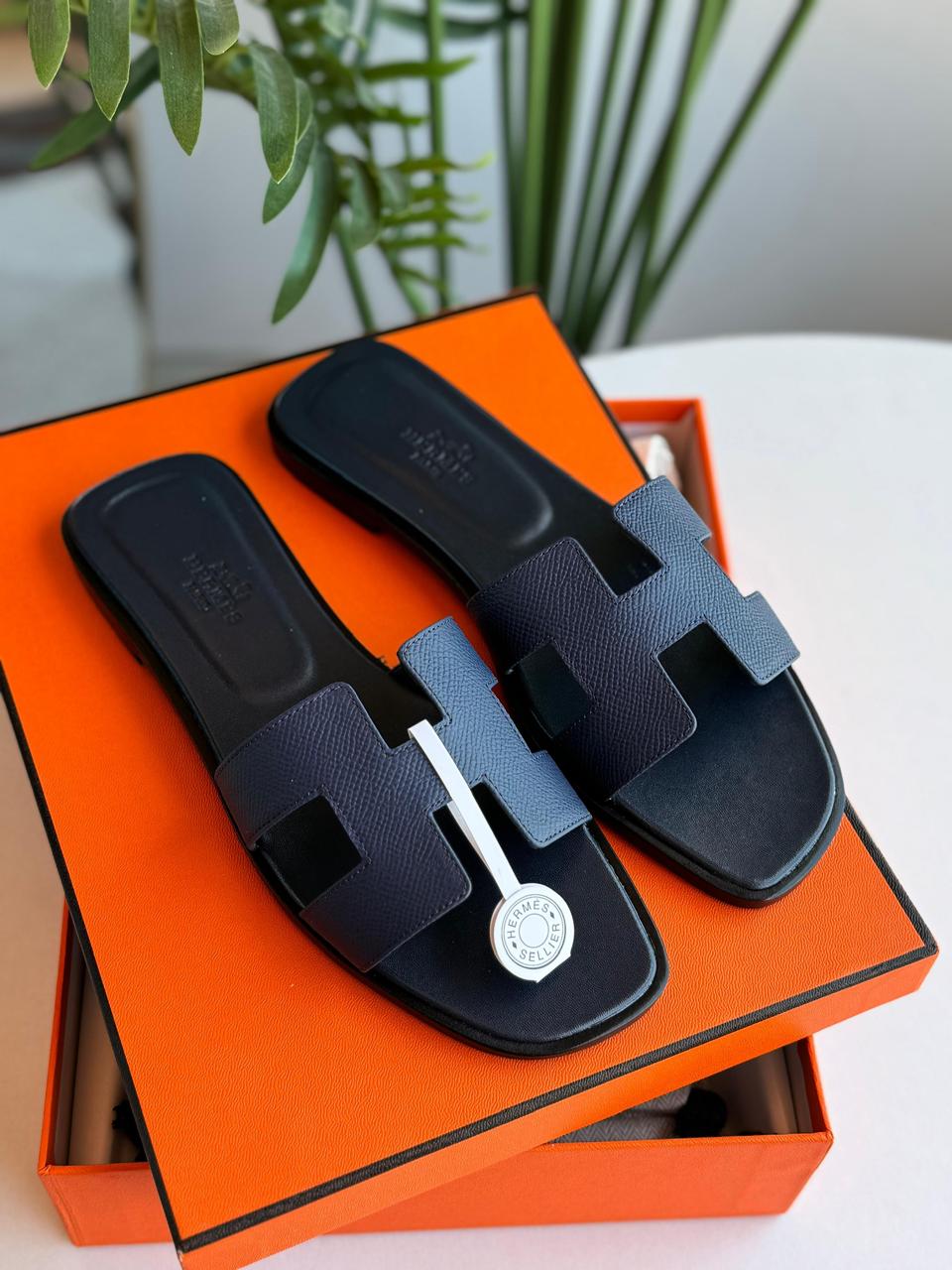Ladies Hermes flats Lilly Onlines