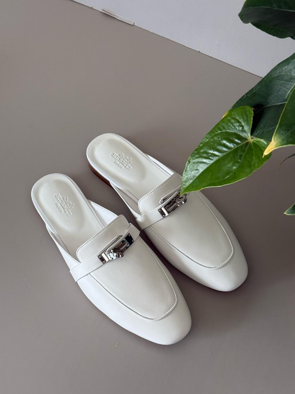 Ladies Hermes flats Lilly Onlines