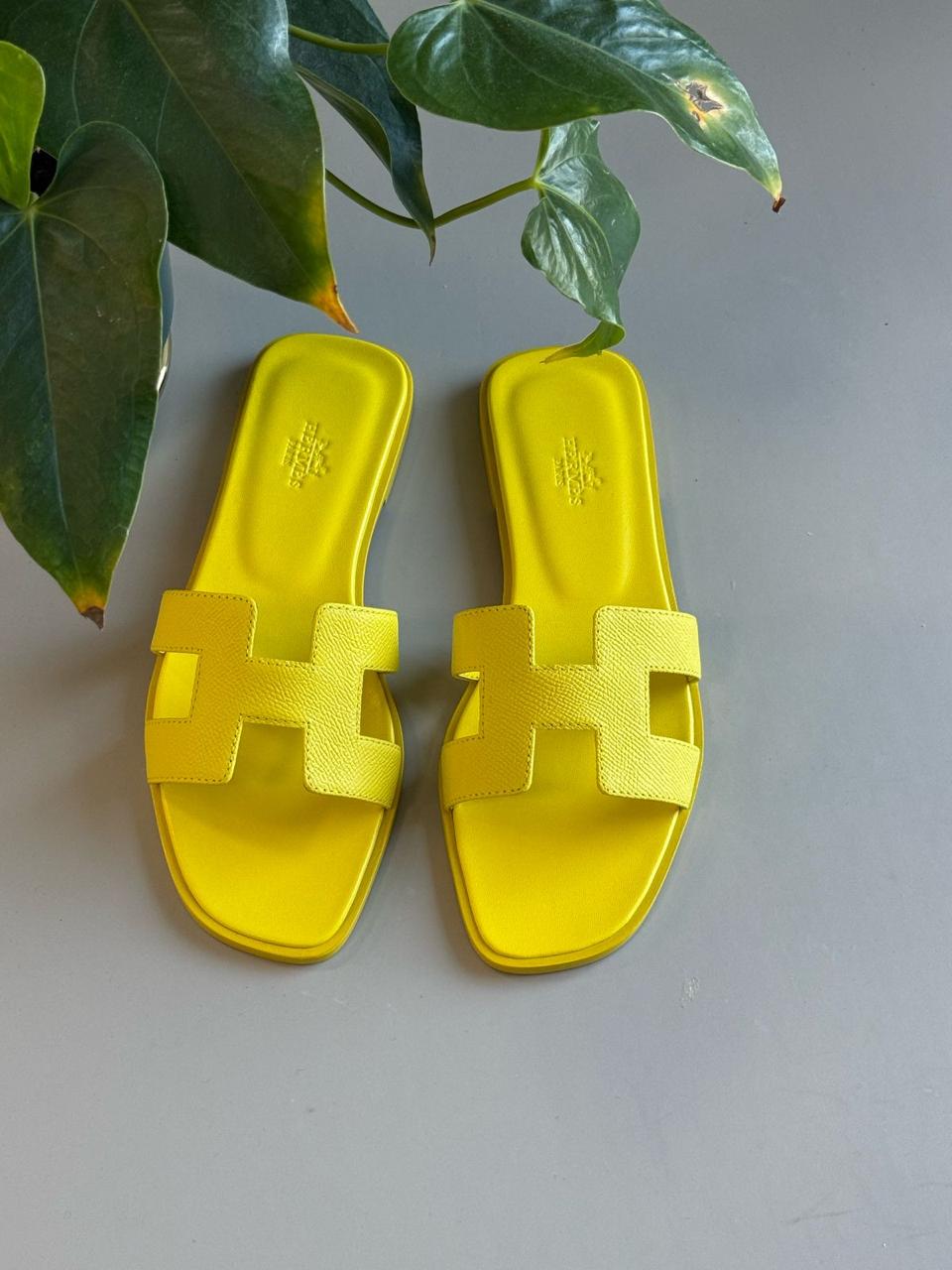 Ladies Hermes flats Lilly Onlines