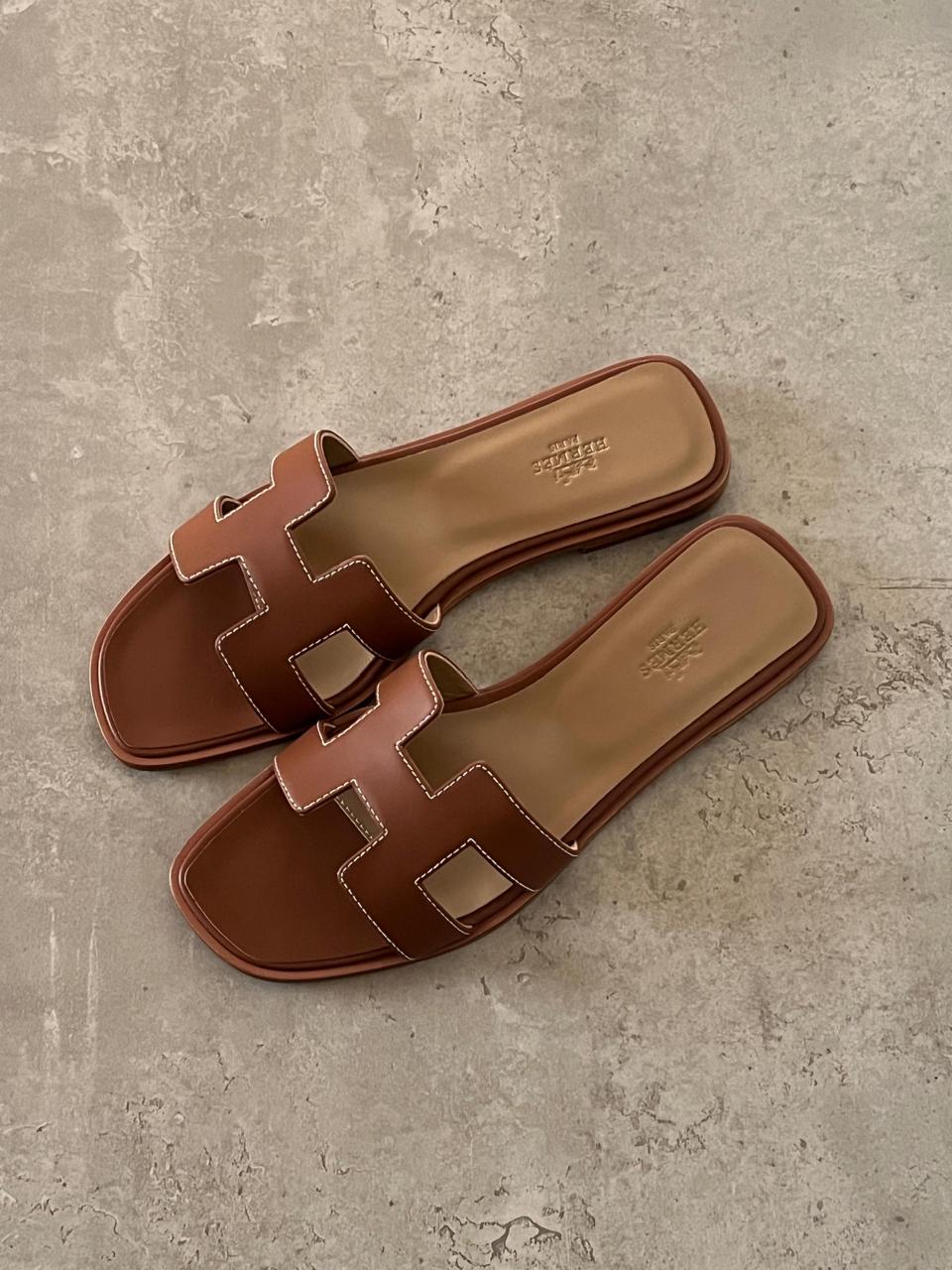 Ladies Hermes flats Lilly Onlines
