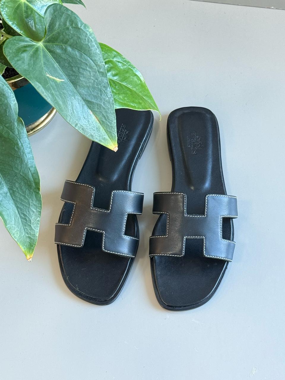 Ladies Hermes flats Lilly Onlines
