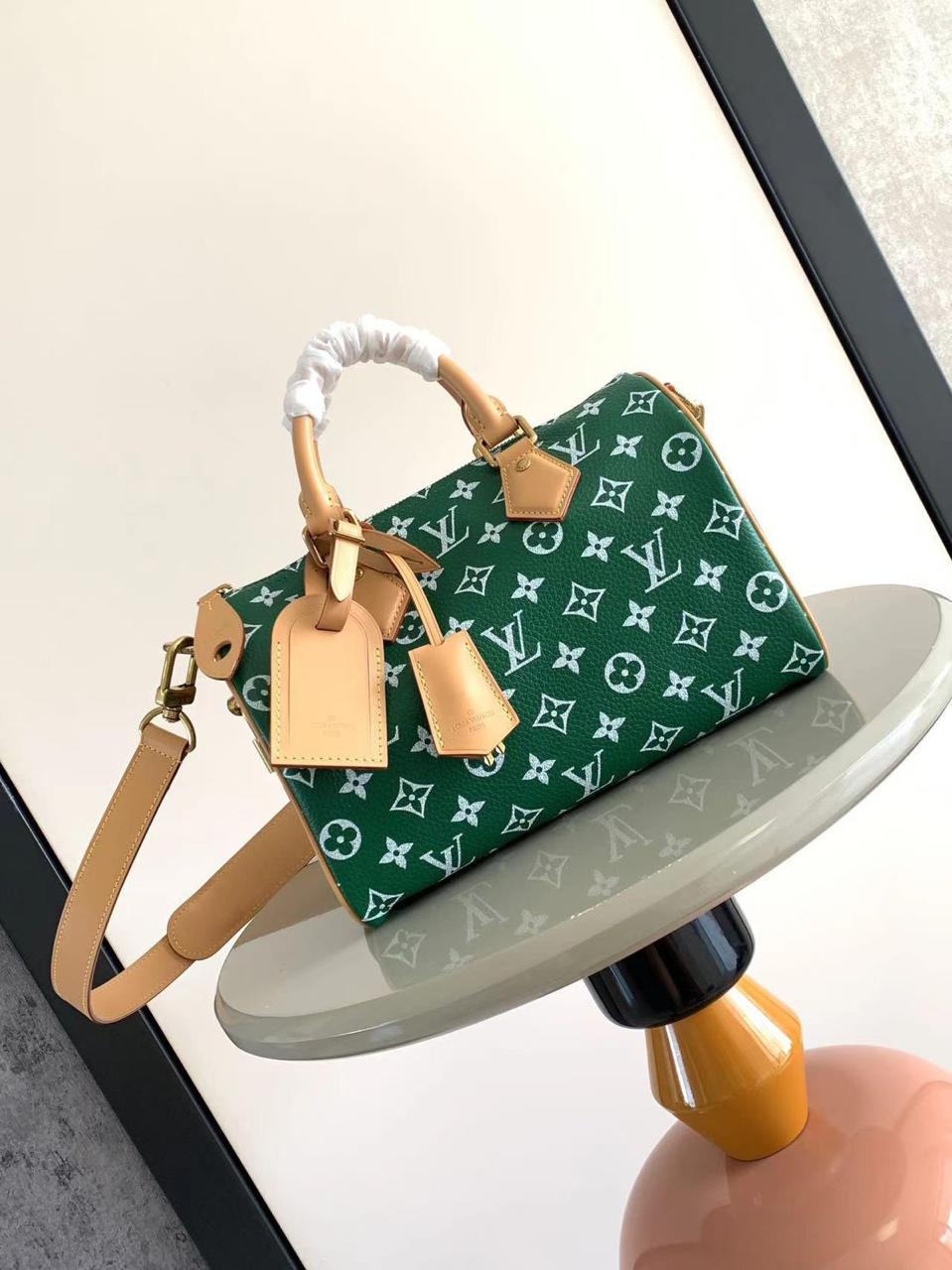 Ladies Lv bags Lilly Onlines