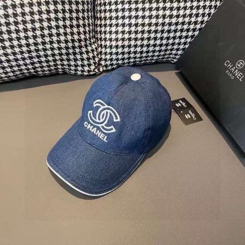 Ladies caps & hats Lilly Onlines
