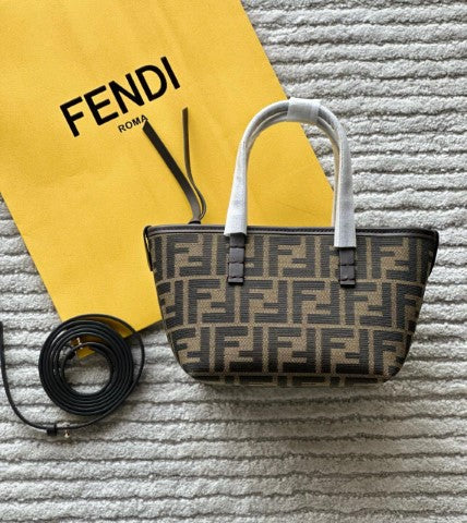 Ladies Fendi bags Lilly Onlines
