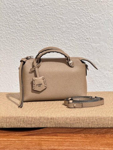 Ladies Fendi bags Lilly Onlines