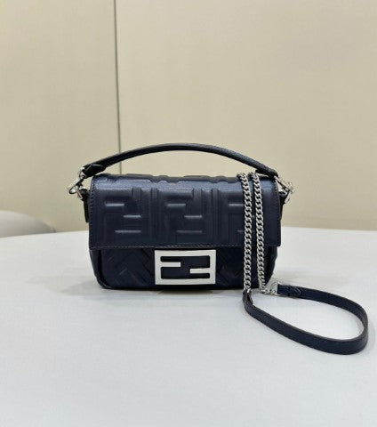 Ladies Fendi bags Lilly Onlines