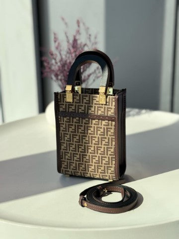 Ladies Fendi bags Lilly Onlines