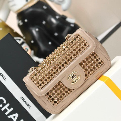 ladies Chanel bags Lilly Onlines