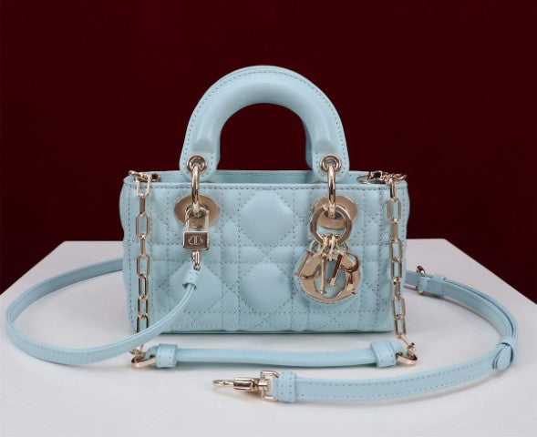 Ladies Dior bags Lilly Onlines