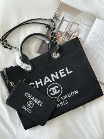 Ladies Chanel bags Lilly Onlines