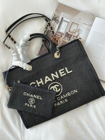 Ladies Chanel bags Lilly Onlines