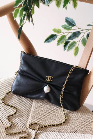 Ladies Chanel bags Lilly Onlines