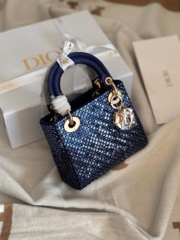 Ladies Dior bags Lilly Onlines