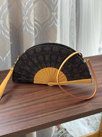 Ladies Lv bags Lilly Onlines
