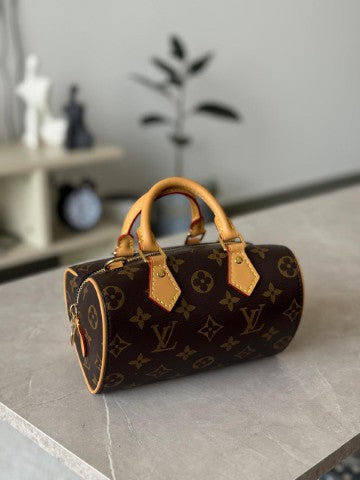 Ladies Lv bags Lilly Onlines