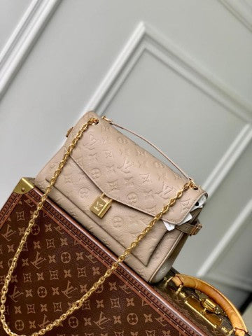 Ladies Lv bags Lilly Onlines