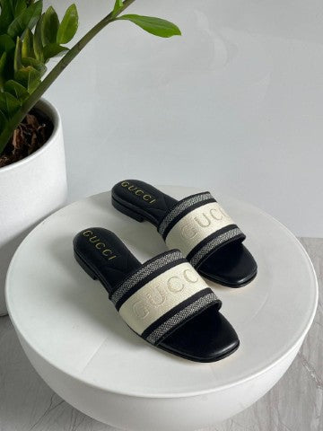 Ladies flats Lilly Onlines