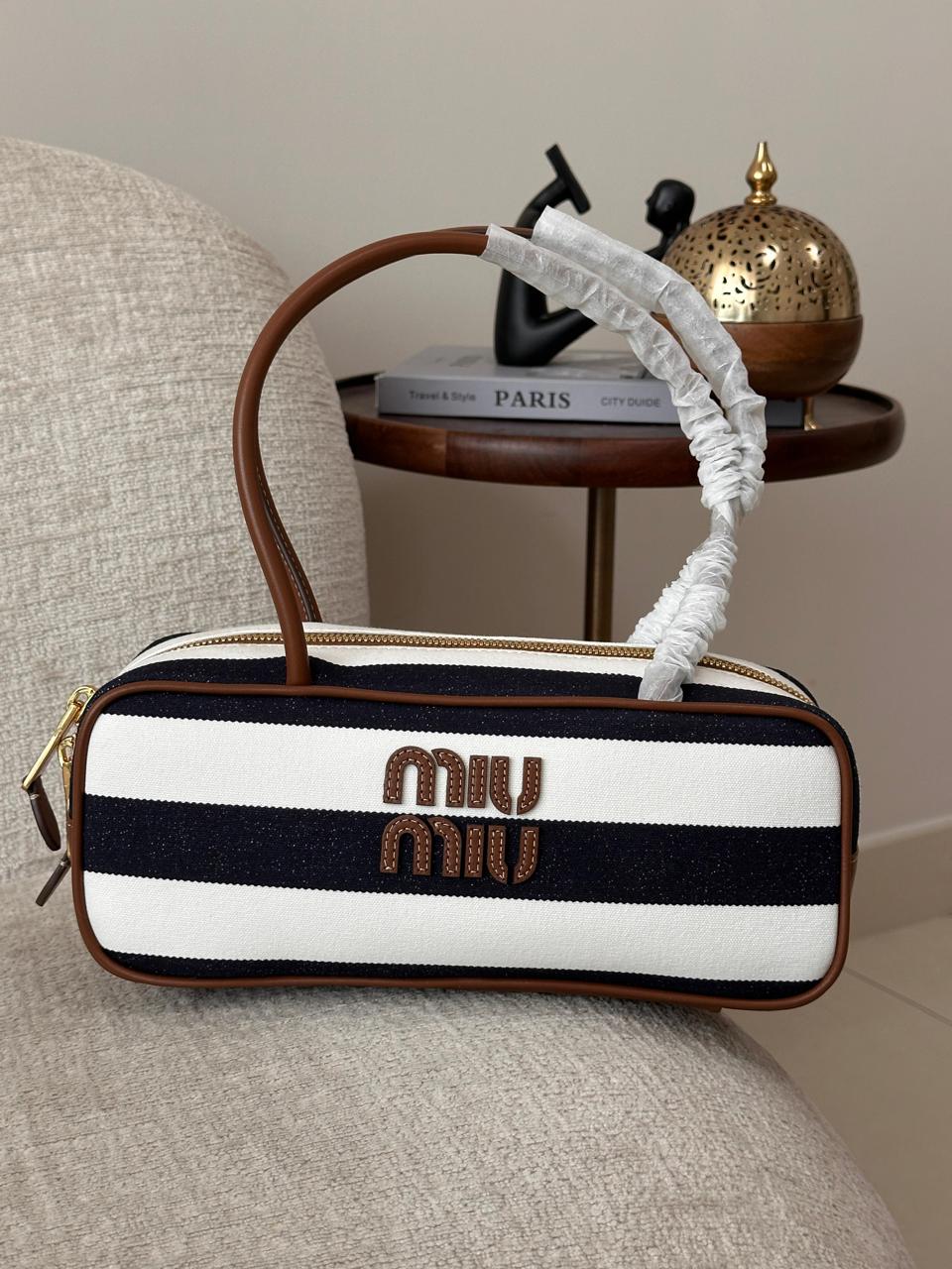Ladies Miu Miu bags Lilly Onlines