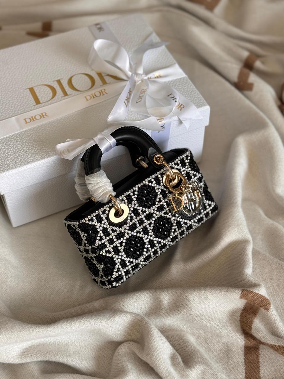 Ladies Dior bags Lilly Onlines