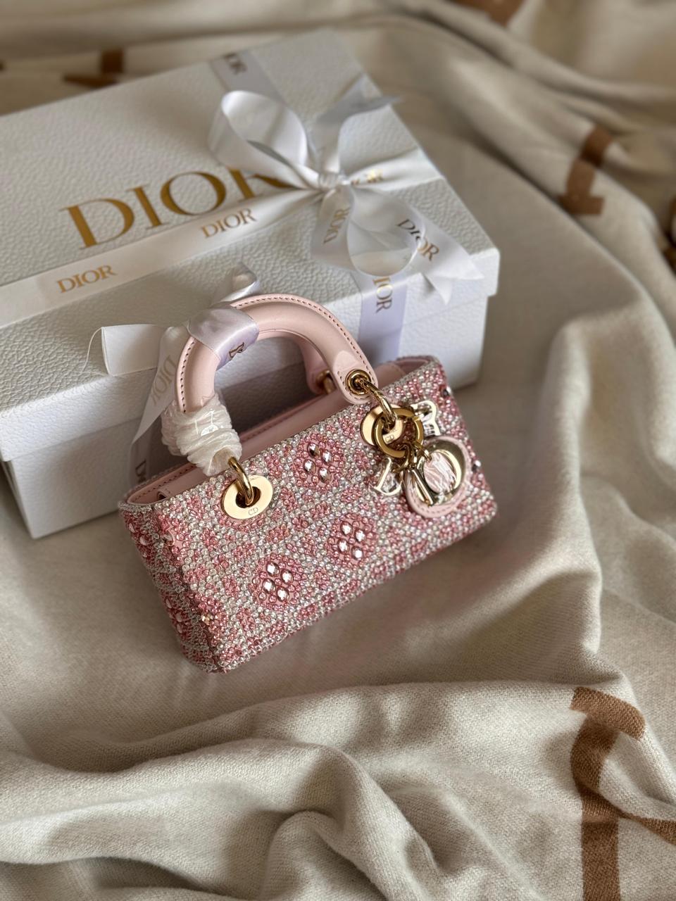 Ladies Dior bags Lilly Onlines