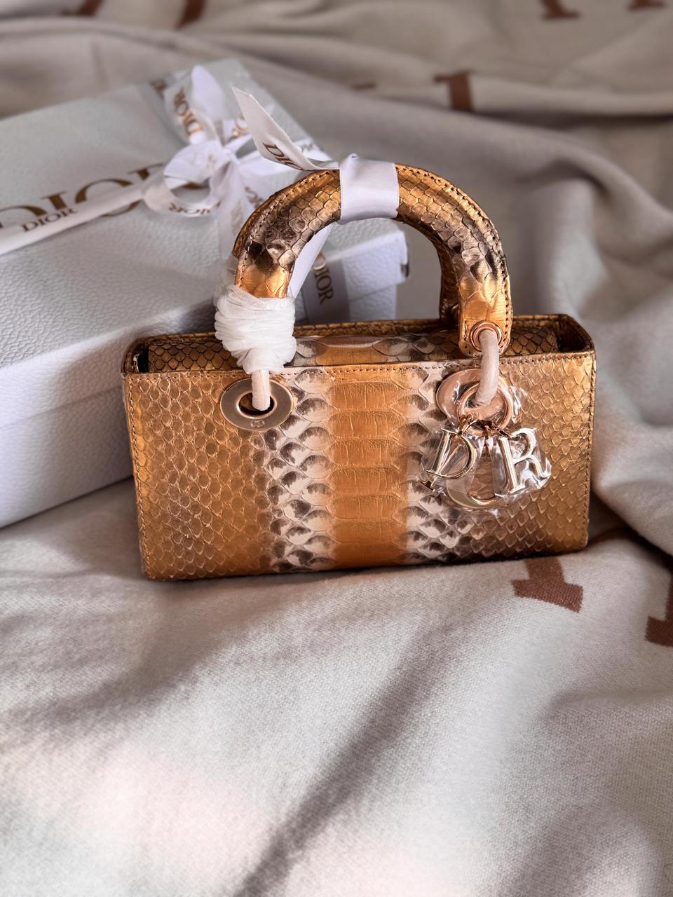 Ladies Dior bags Lilly Onlines