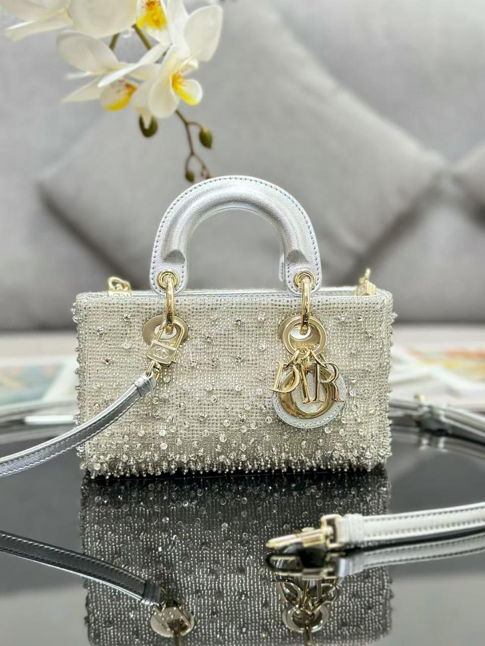 Ladies Dior bags Lilly Onlines