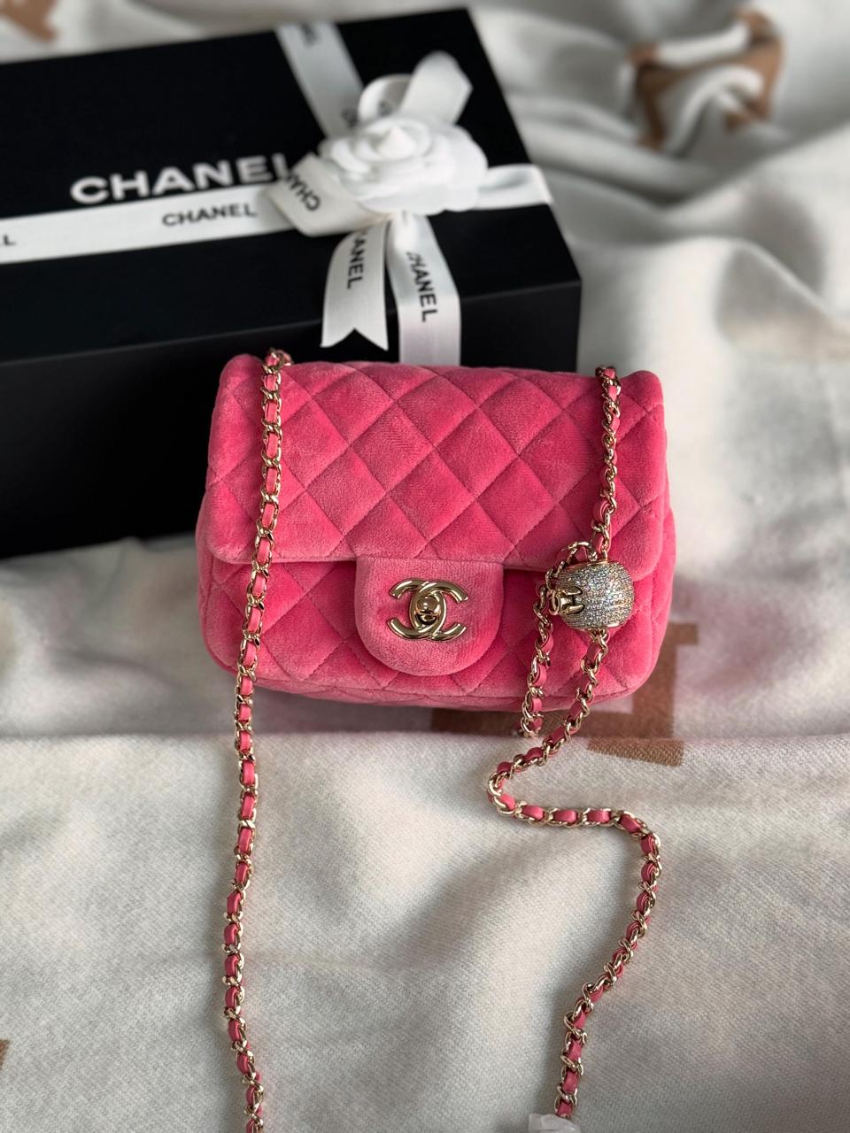 Ladies Chanel bags Lilly Onlines