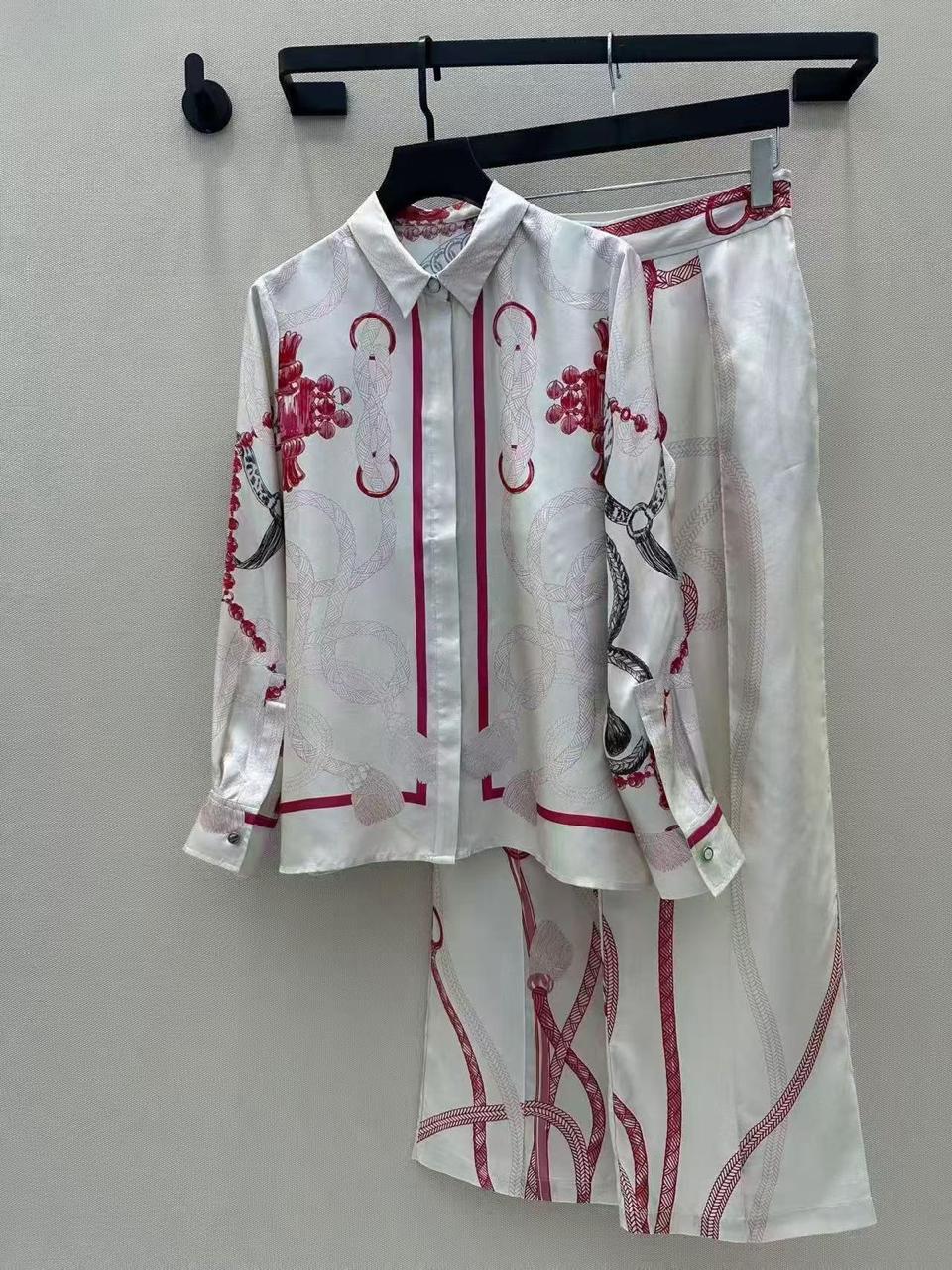 Title dresses Lilly Onlines
