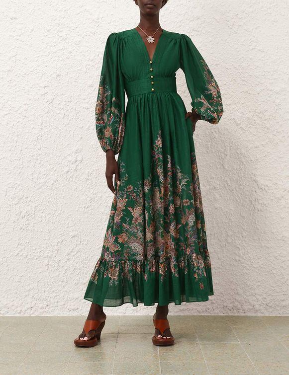 Title dresses Lilly Onlines