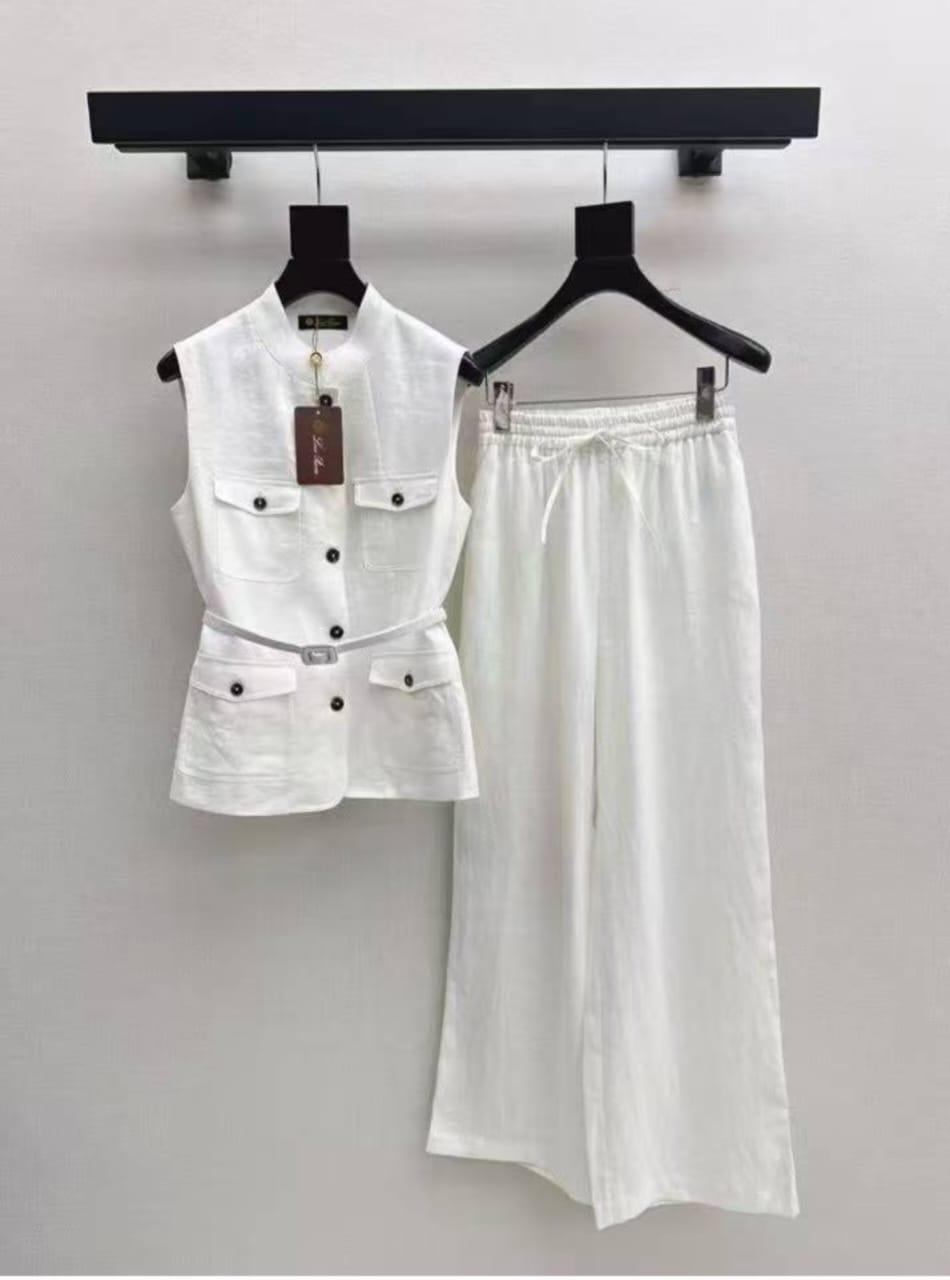 Title dresses Lilly Onlines