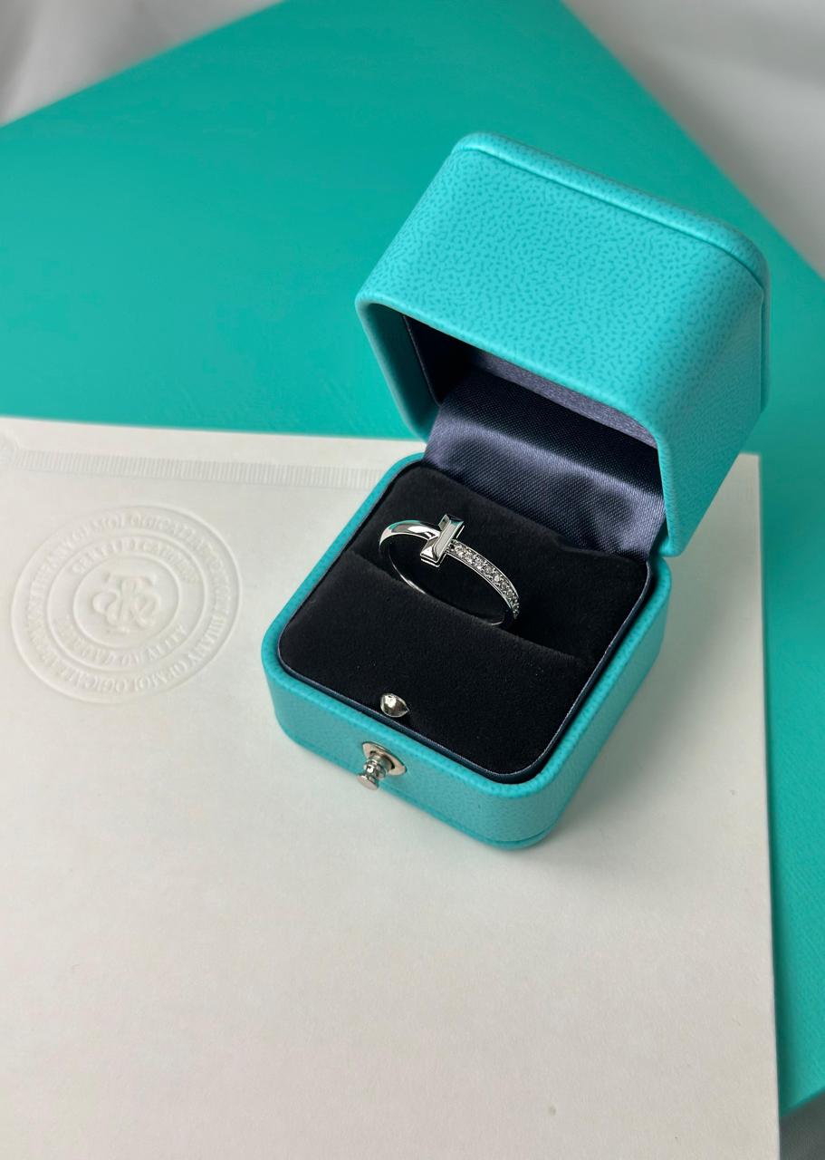 Ladies rings & earrings Lilly Onlines