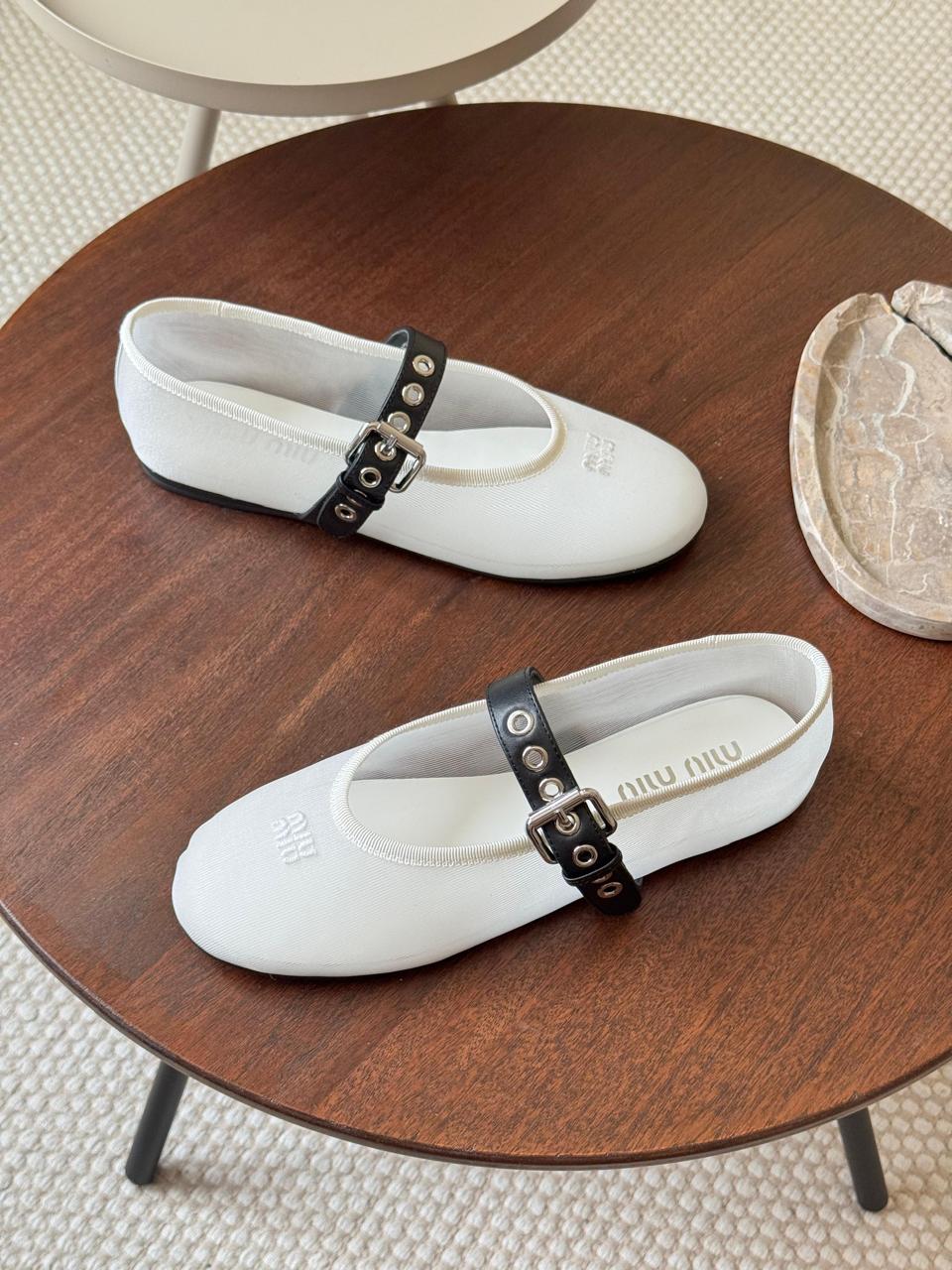 Ladies shoes Lilly Onlines