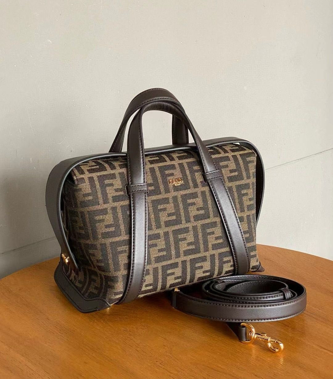 Fendi Bags Lilly Onlines