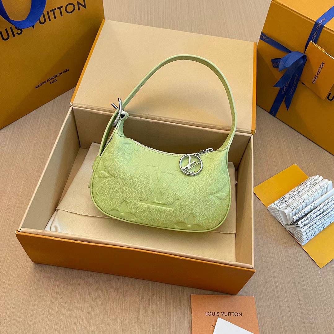 LV Bag Lilly Onlines